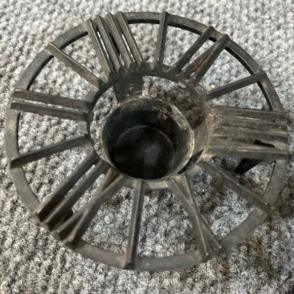 (2) Vtg Cast Iron Candle Holder Pyrex Other Black Legs Stand - Picture 5 of 14